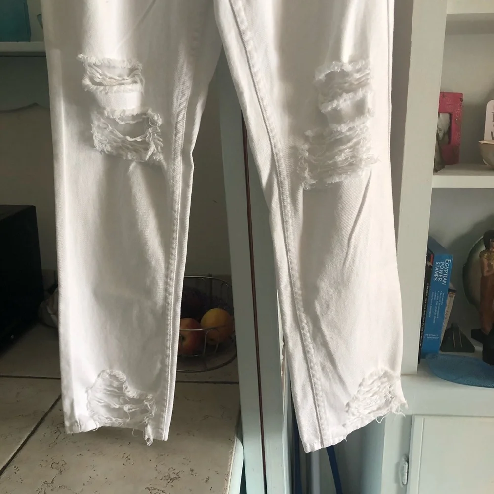 🌸 S.O.N.G high rise boyfriend Jean. White, NWT💥 - Picture 2 of 4